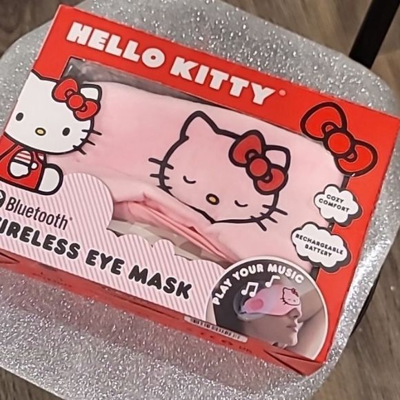 Hello Kitty Bluetooth Wireless Eye Mask - Picture 6 of 7